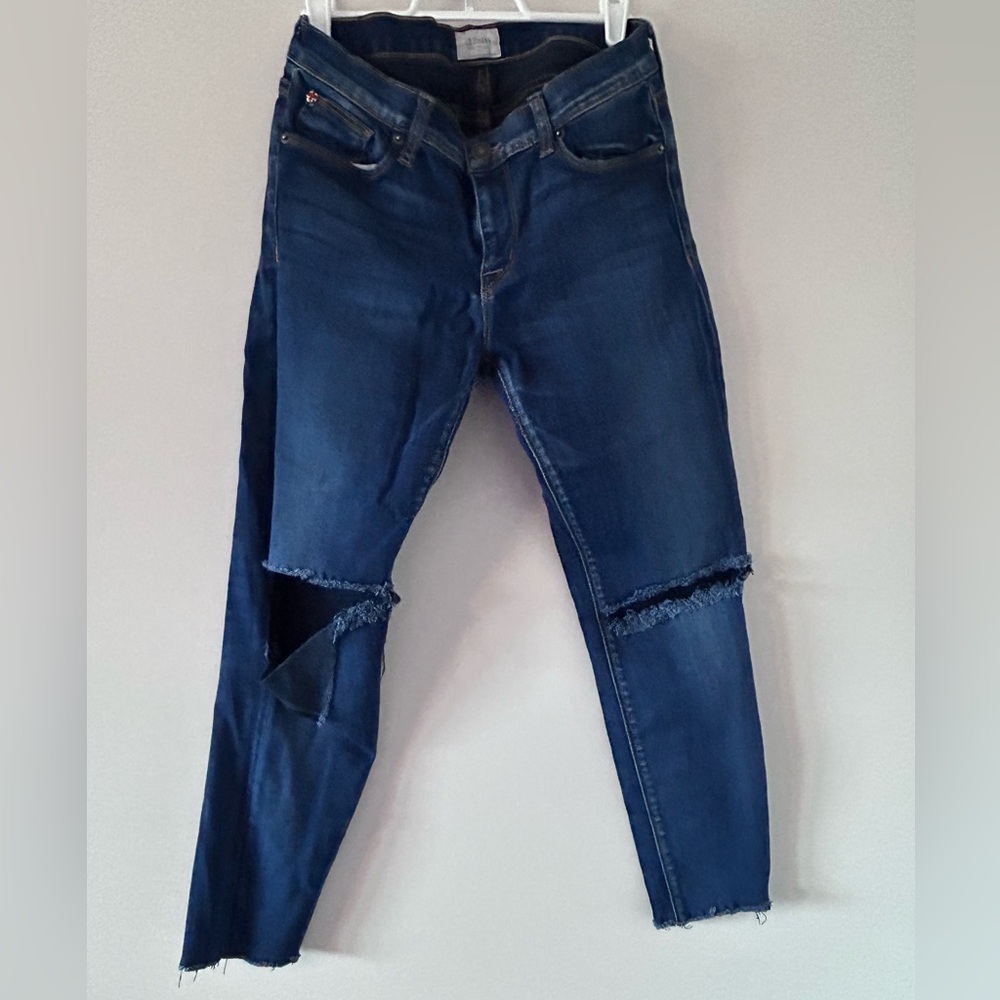 HUDSON • Blue Ripped Cropped Jeans • 29 •